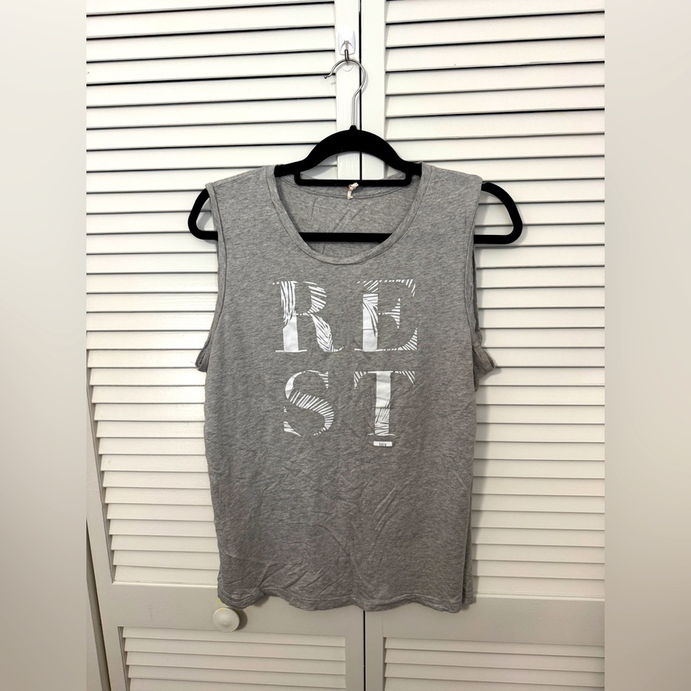 Gray Sleeveless REST Workout Top Size L